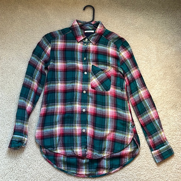 American Eagle Outfitters Tops - XS Women’s American Eagle Button Down.